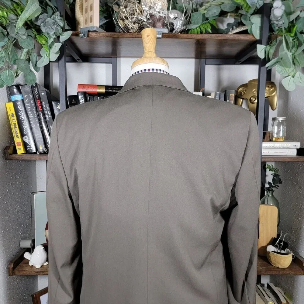 Haggar Men's Sport Coat Blazer Three‎ Button Dark Olive Poly Wool Blend 44L NEW